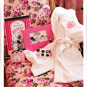 Eloise White Bathrobe with Pink Accents